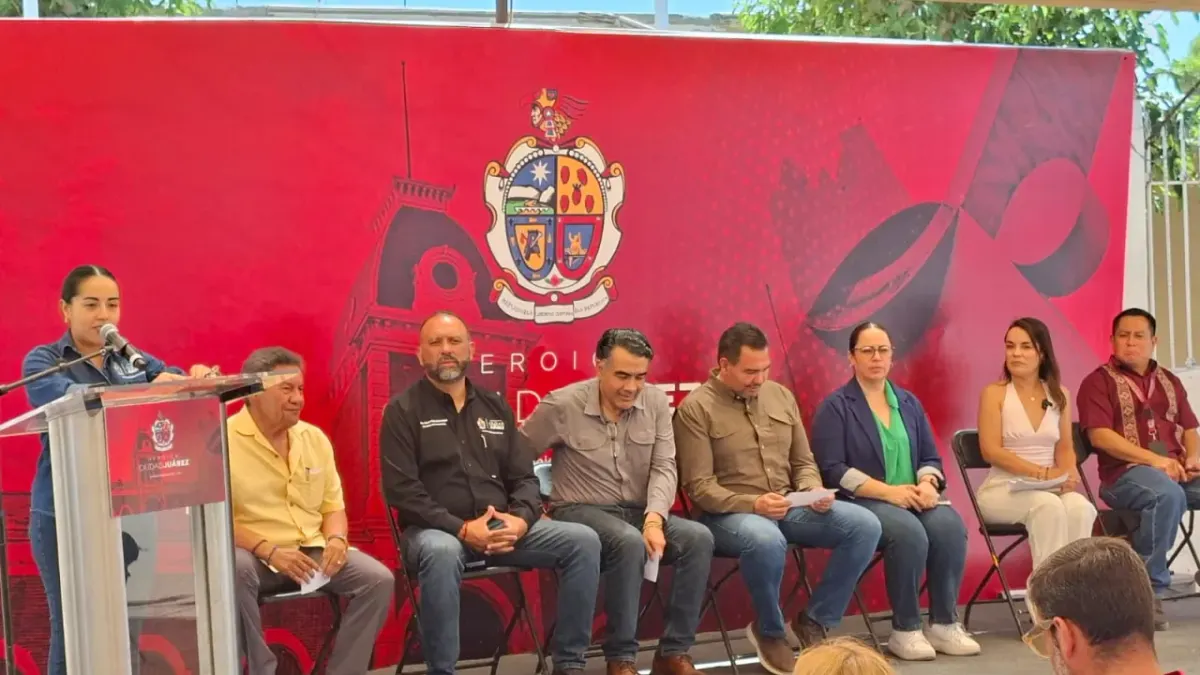 Familias de El Sauzal inician trámite para regularizar sus propiedades