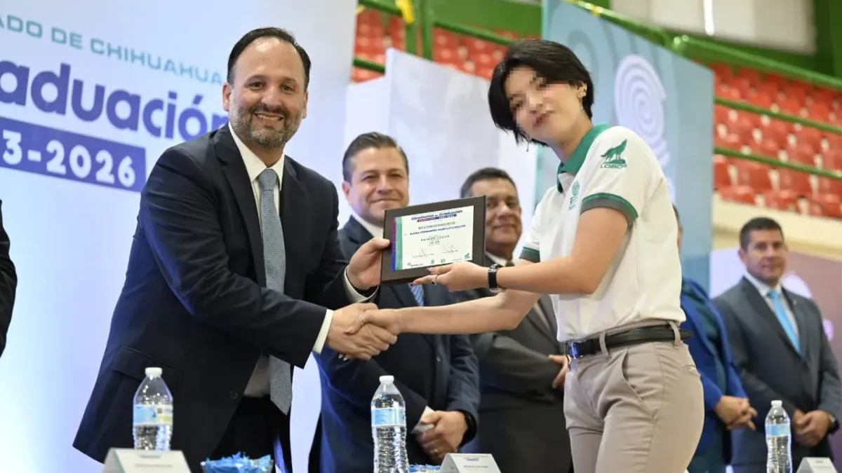 Cobach Plantel 1 gradúa a 754 estudiantes en Chihuahua