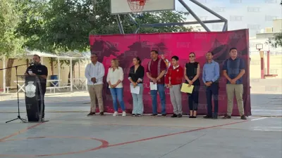 Entrega alcalde rehabilitación de la primaria Juárez y Reforma