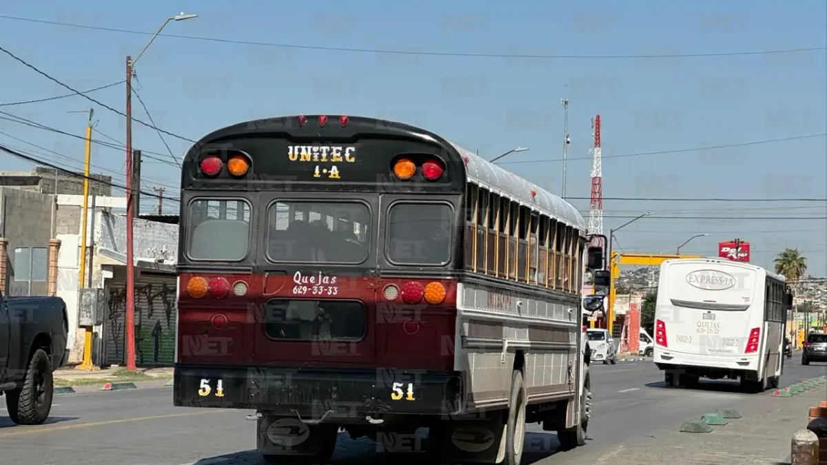Rutera se queda sin frenos y desalojan a pasajeros en la Óscar Flores