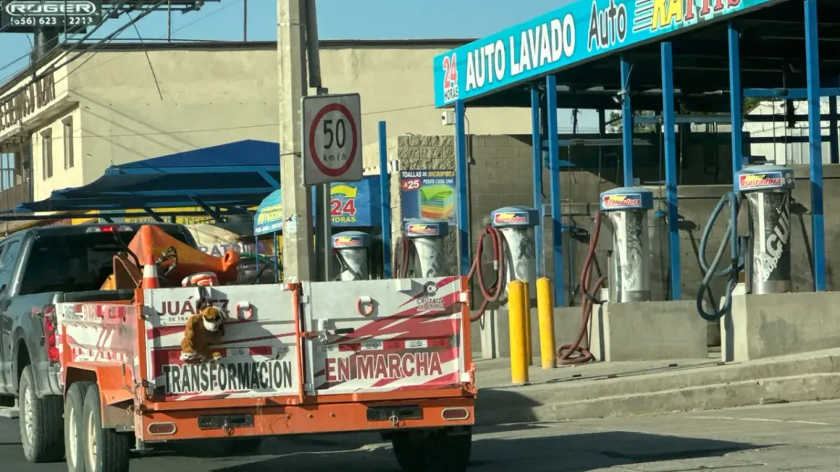 Cierran parcialmente carriles en Las Torres por trabajos de mantenimiento