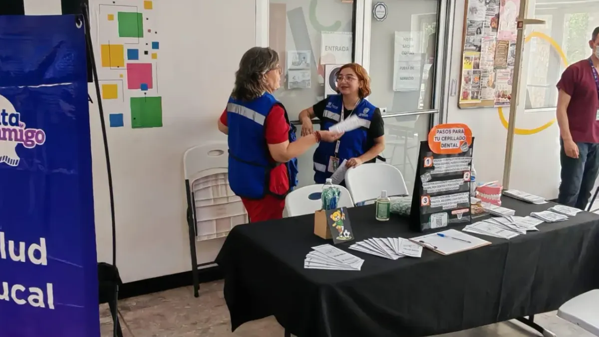 Realiza ACNUR feria de servicios para migrantes en Parque Central