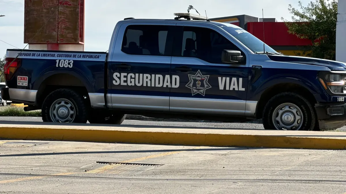 Cierran tramo de la 5 de Mayo por saturación en Línea Express del Puente Lerdo