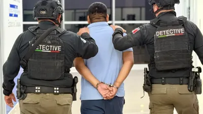 Rastrean con cámaras a presunto conductor que atropelló a peatón y huyó