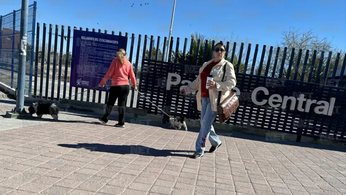Refuerzan reglas para ingreso de mascotas en el Parque Central