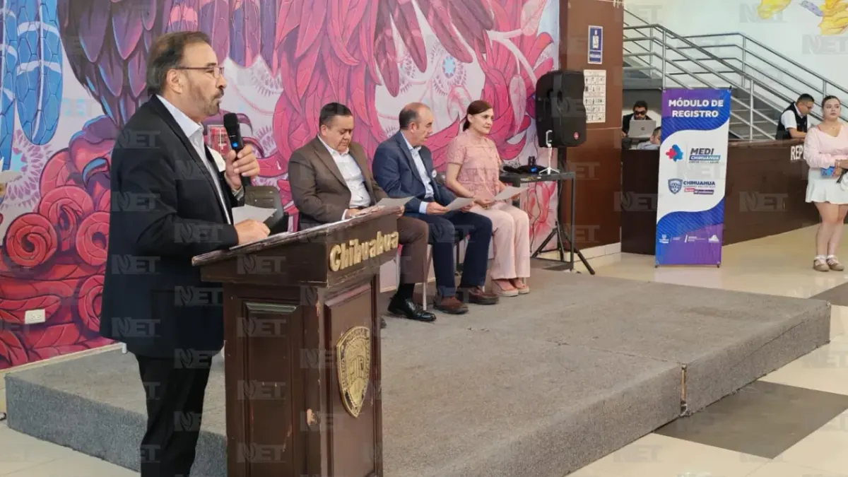 Gobierno de Chihuahua simplifica trámite de cédula profesional estatal