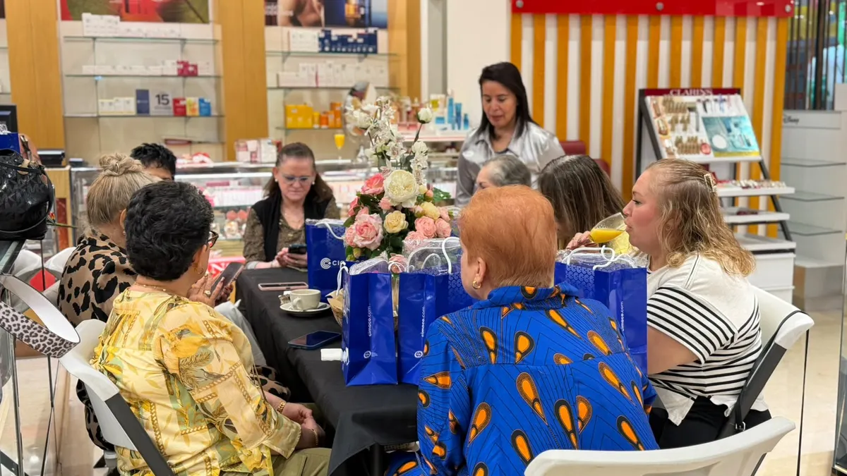 Consiente Cimaco a sus clientas distinguidas en Juárez con desayuno, rifas y más
