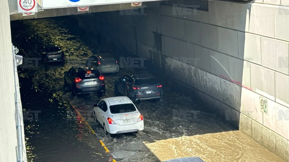 Reabren paso a desnivel de la 16 de Septiembre tras lluvias