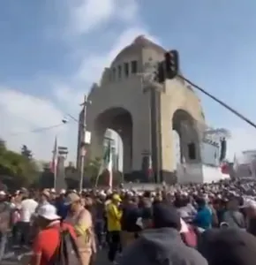 Concentran seguidores apoyo a Sheinbaum en Monumento a la Revolución