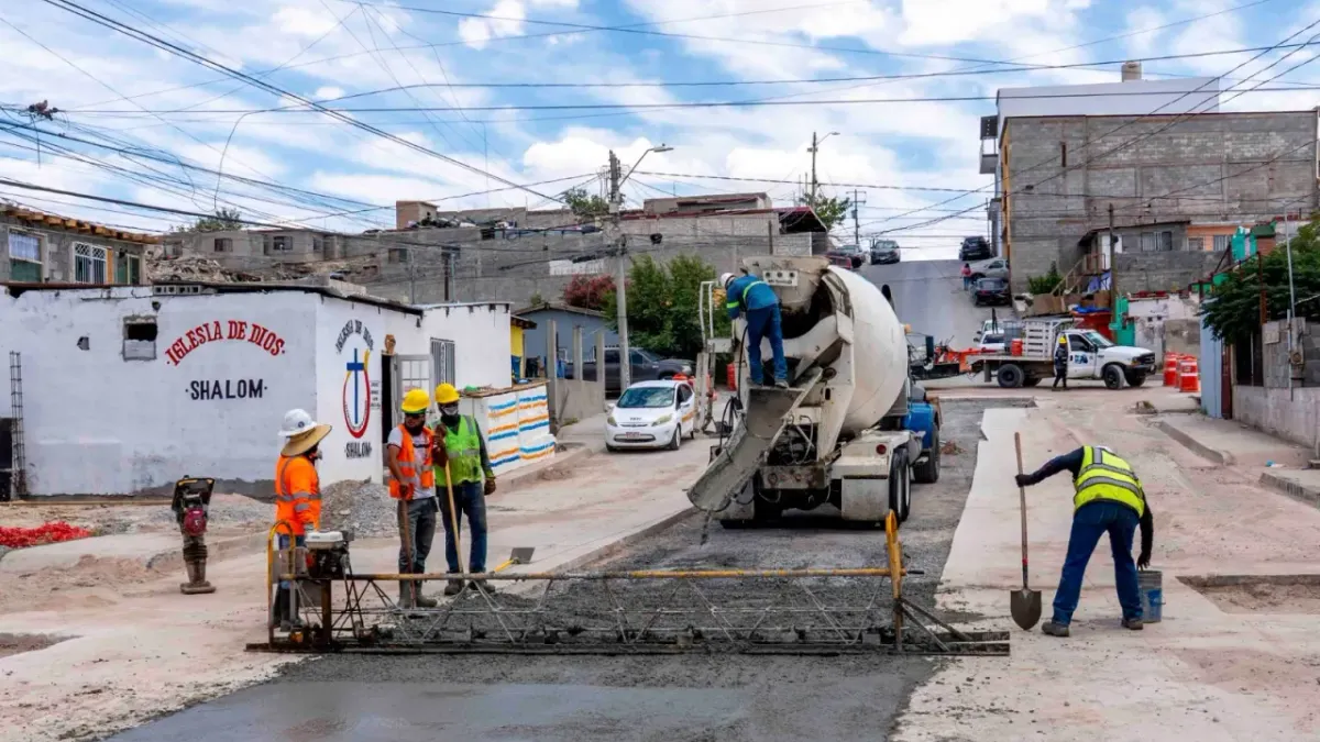 Concluye JMAS obras de bacheo tras reparar hundimiento en la calle Mayas