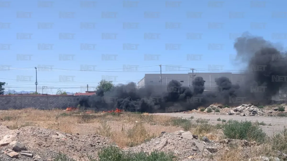 Moviliza Bomberos incendio en Waterfill y otro en Salvárcar