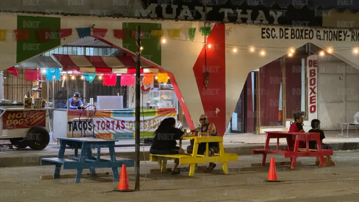 Disfrutan familias en el parque de La Chaveña