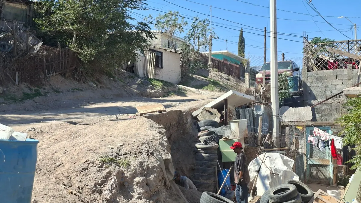 Vecinos de la Luis Echeverría piden apoyo ante riesgo de deslaves