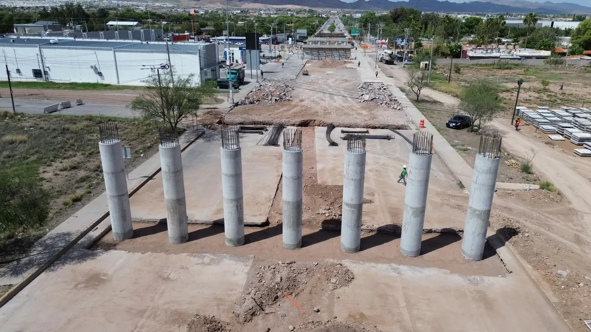 Construcción de Paso Superior en Chihuahua capital registra 33% de avance