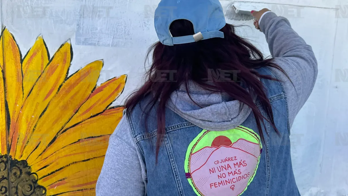 Comunidad de Juárez se une para restaurar el mural de Isabel Cabanillas