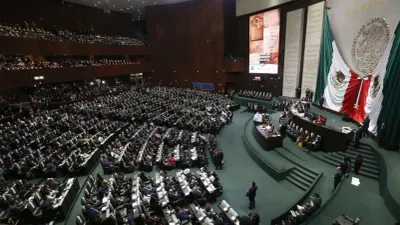 Avala Senado reforma para reducir jornada laboral a 40 horas