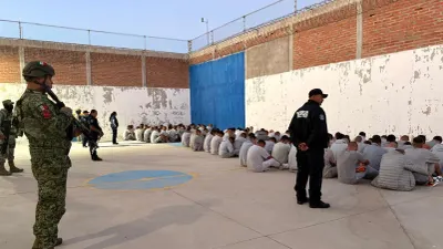 Operativo en Cereso de Aquiles Serdán deja decomiso de objetos prohibidos