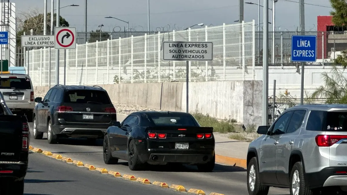 Cierran tramo de la 5 de Mayo por saturación en Línea Express del Puente Lerdo
