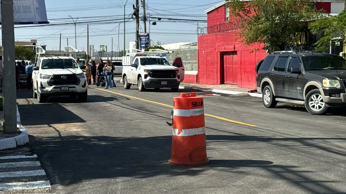 Entrega Estado rehabilitada  la calle Canal de Corinto en Infonavit Frontera