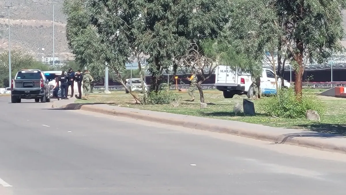 Encuentran cadáver en bulevar Juan Pablo II