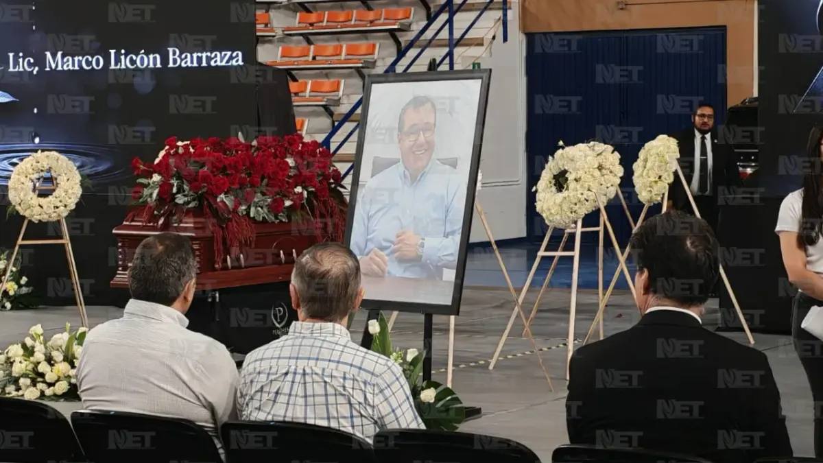 Realizan guardias de honor y homenaje póstumo a Marco Licón