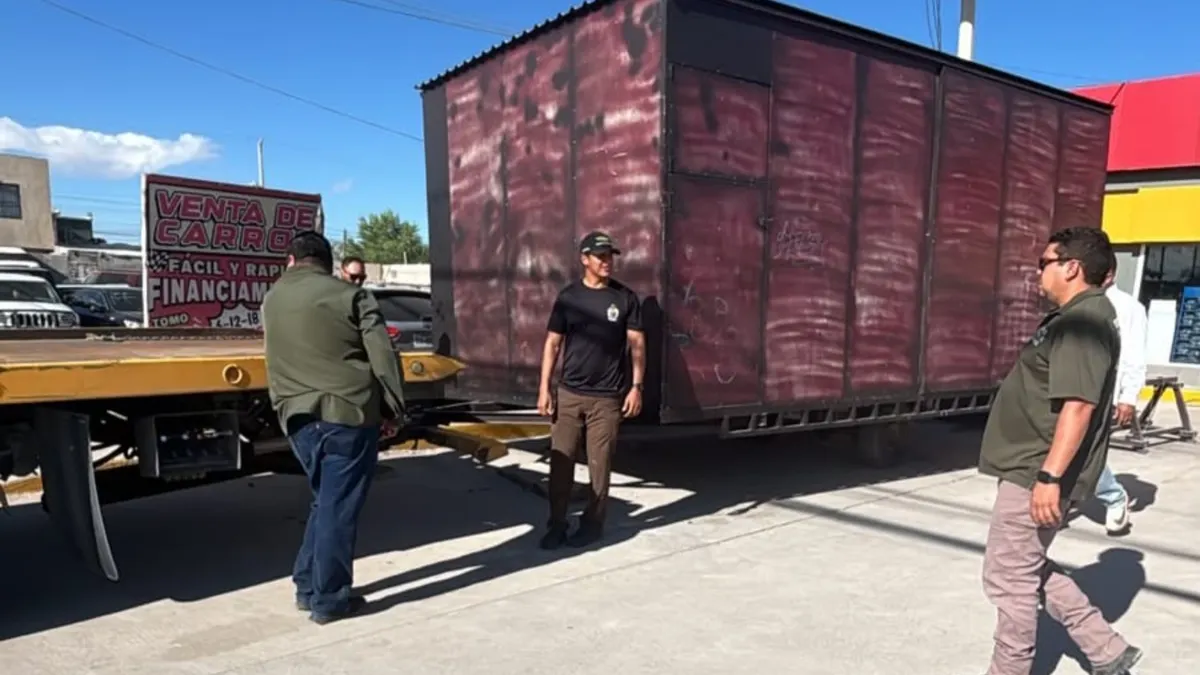 Retira Municipio puestos irregulares en Perimetral Carlos Amaya y bulevar Zaragoza