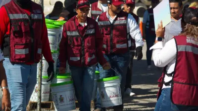 Entrega Municipio kits de impermeabilizante a 200 familias