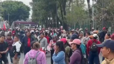 Marcha CNTE hacia estadio del Mundial y afecta vialidades en CDMX