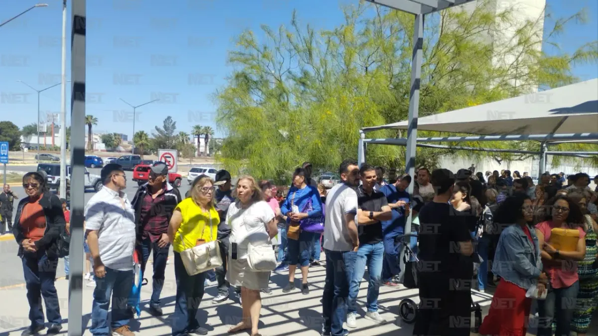 Evacúan a 804 personas en 2 minutos durante simulacro en Pueblito Mexicano