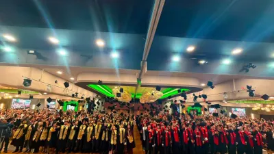 Egresan 3 mil estudiantes del Conalep en Chihuahua; reconocen excelencia académica