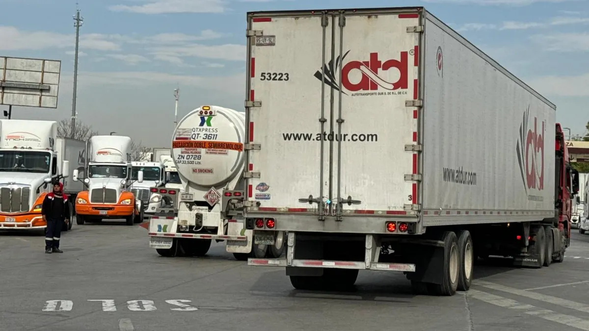 Convocan transportistas a paro nacional por inseguridad y falta de apoyos
