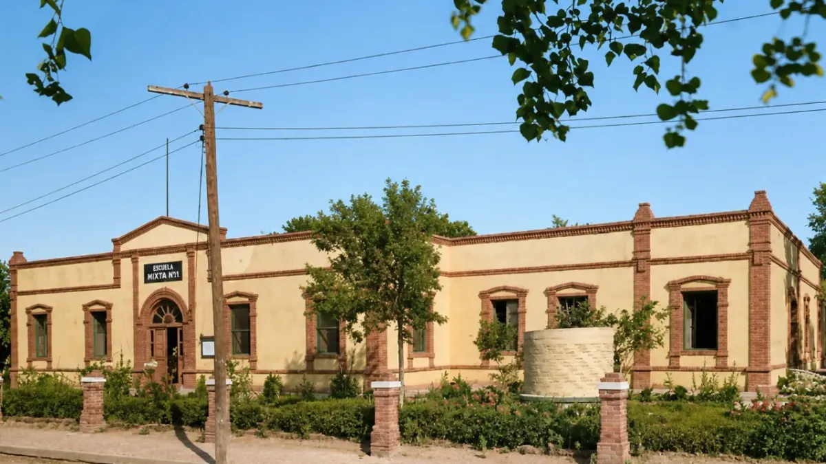 Buscan declarar Patrimonio Cultural a la Escuela Hermanos Escobar