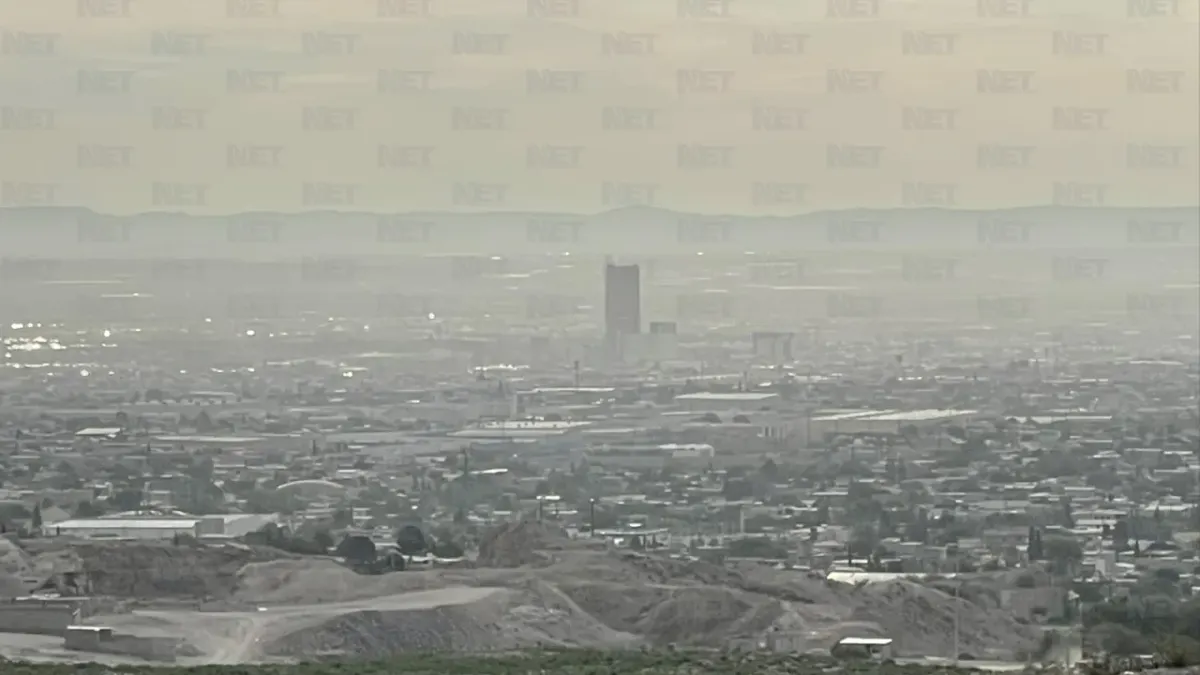 Logran Bomberos sofocar incendio tras más de 50 horas; humo sigue visible