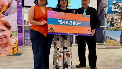 Programa de redondeo de S-Mart entrega 3.3 mdp a tres asociaciones en Juárez