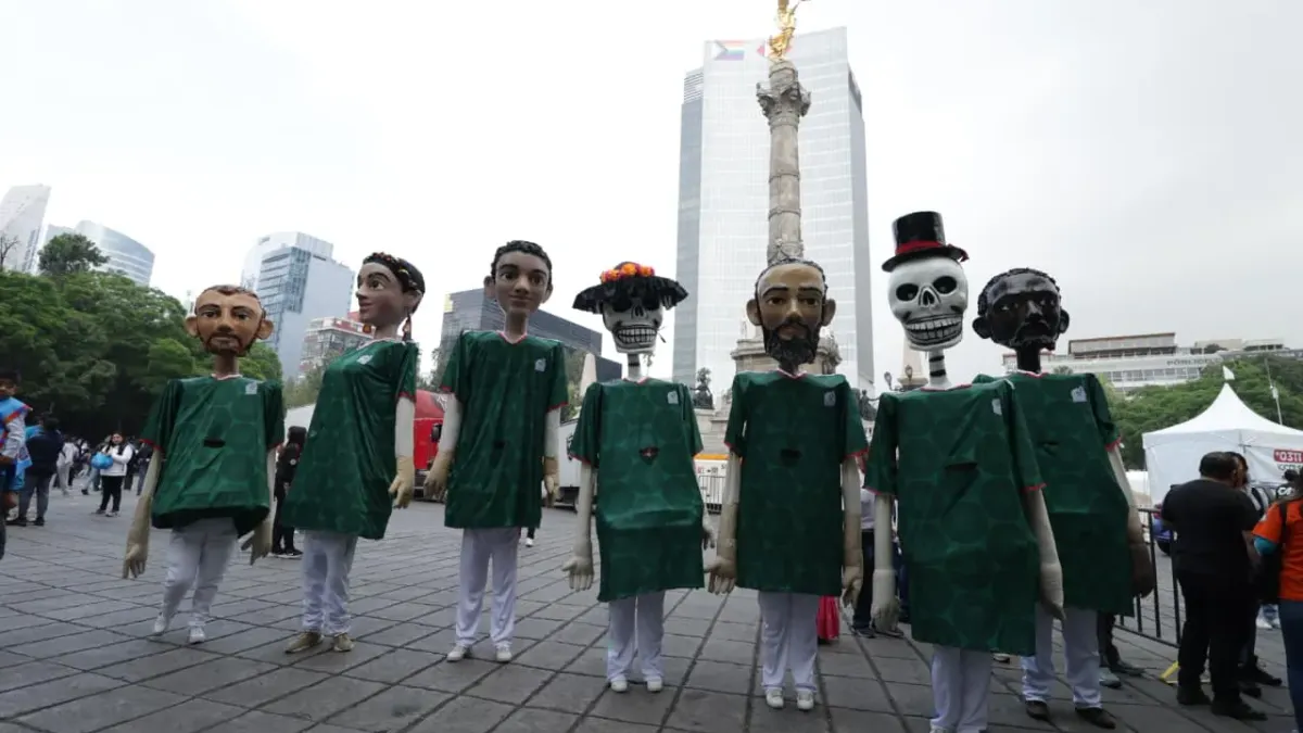 Busca CDMX récord Guinness con masiva ola humana en Paseo de la Reforma