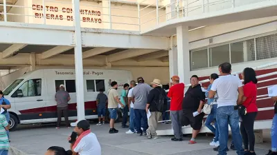 Registran largas filas en módulo móvil de Tesorería en Riberas del Bravo