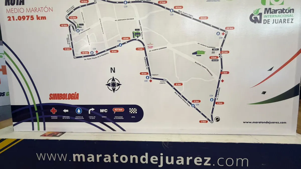 Corredores se reúnen en el Tec de Monterrey previo al Maratón de Juárez