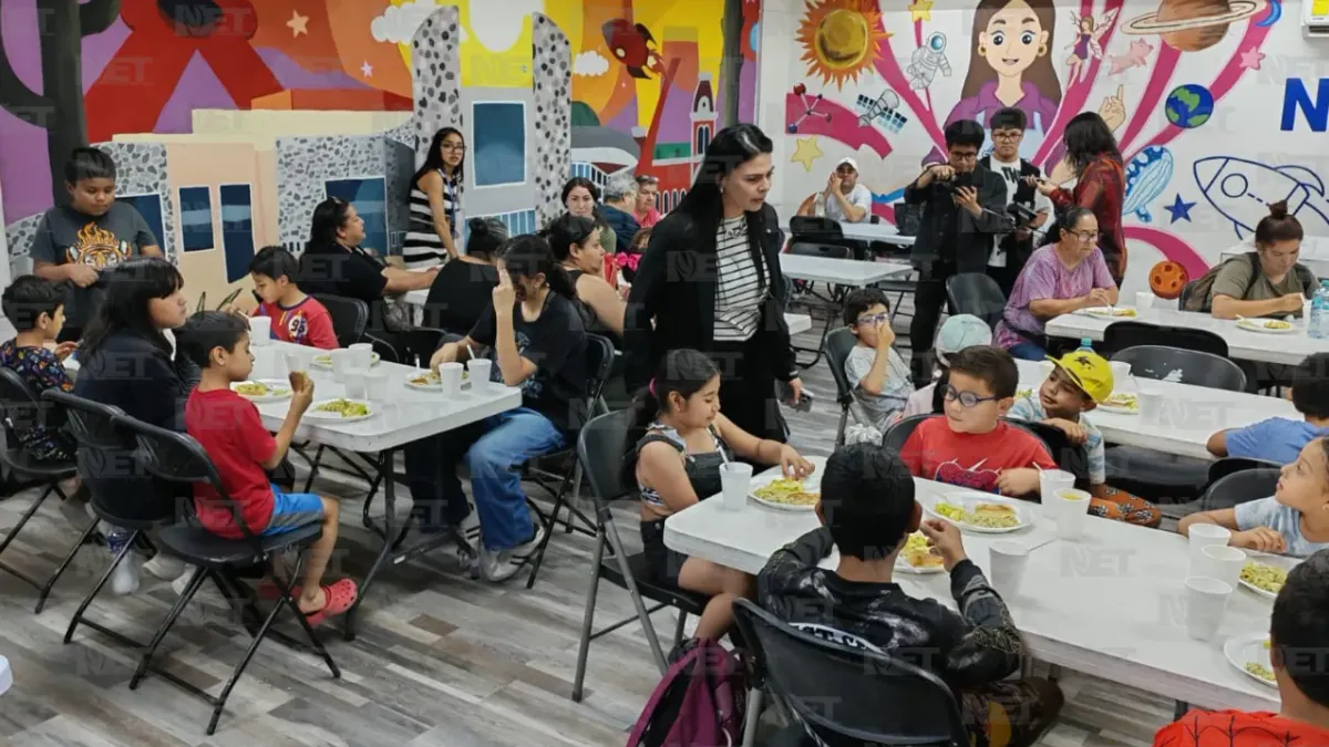 Realizan picnic para niños de centros comunitarios en el Parque Central