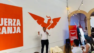 Asume Alfredo Lozoya dirigencia estatal de MC y buscará candidatura a gobernador
