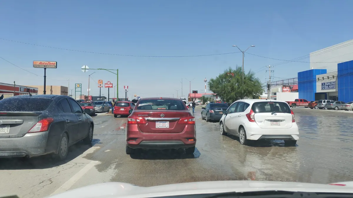 Lluvias destapan hoyancos y complican circulación en la Talamás Camandari