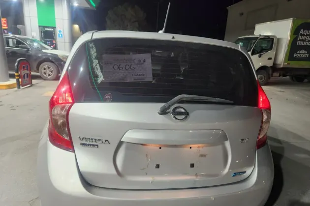 Llega joven herido a gasolinera; amigos de parranda lo golpearon 