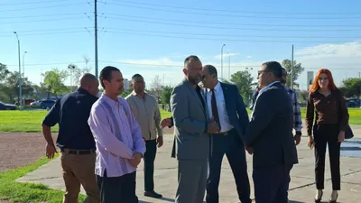 Encabeza alcalde ceremonia cívica en la Megabandera