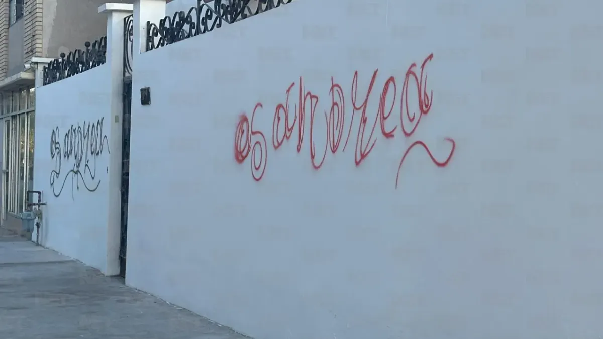Vandalizan nuevamente casa de Javier Corral en Ciudad Juárez