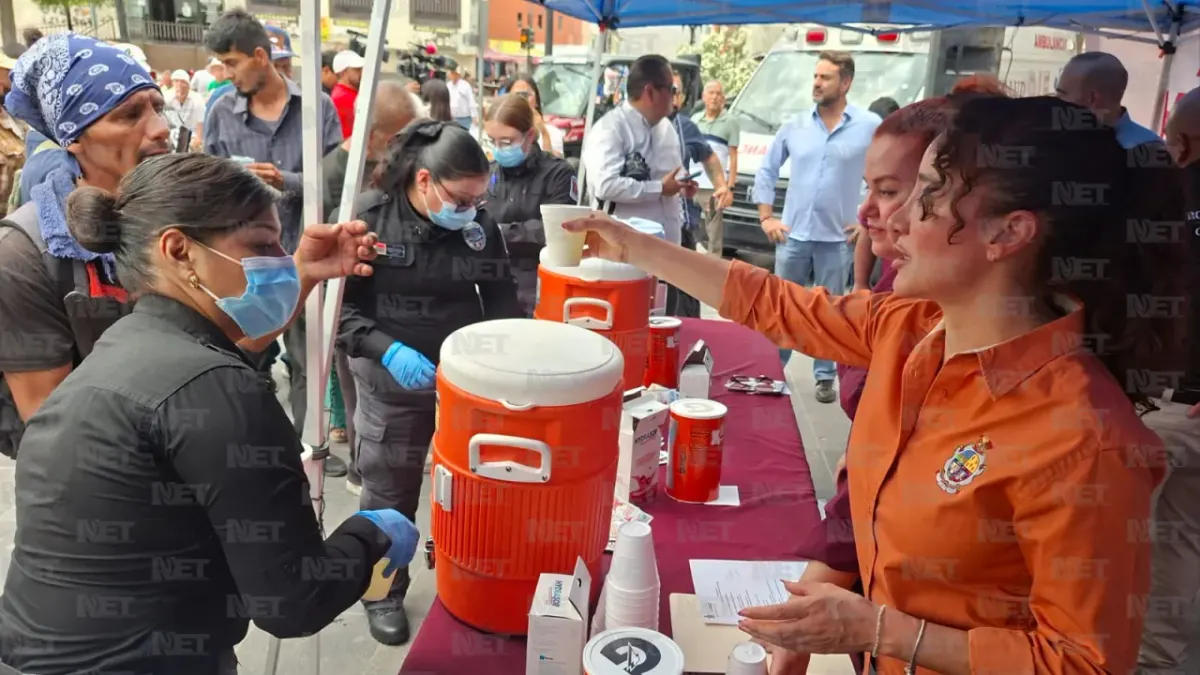 Arranca campaña de hidratación en el Centro Histórico ante ola de calor