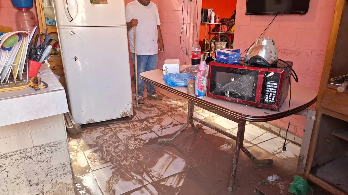 La Fronteriza se levanta tras la inundación
