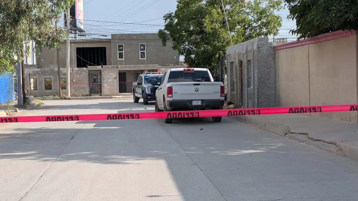 Balean a hombre en la colonia Lucio Cabañas; llega por su cuenta al hospital