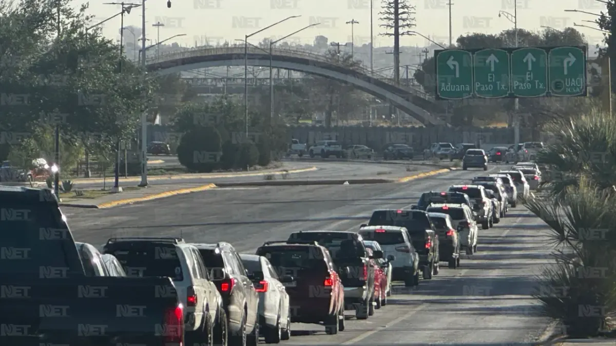 Registran puentes internacionales en Juárez esperas de hasta 50 minutos