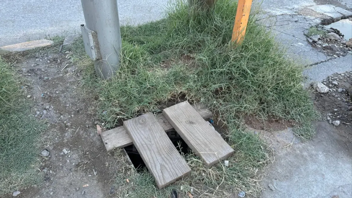 Denuncian cruce peligroso en zona escolar y comercial de la Tecnológico