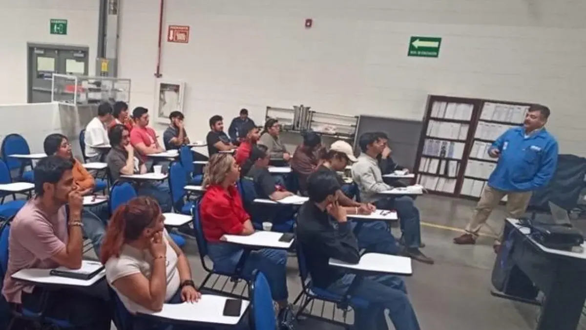 Estudiantes de Universidad Index realizan visitas industriales