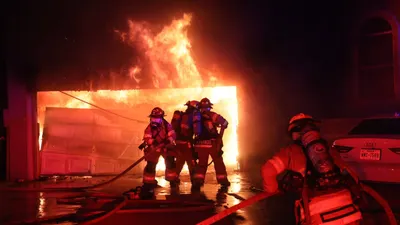 Incendio en vivienda de El Paso deja cinco heridos y mascotas fallecidas
